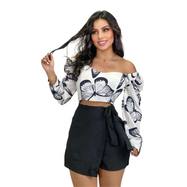 Set blusa mariposa más falda short negro