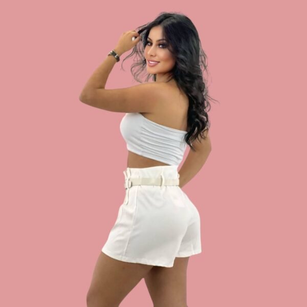 Short licrado con prenses incluye correa - Image 2